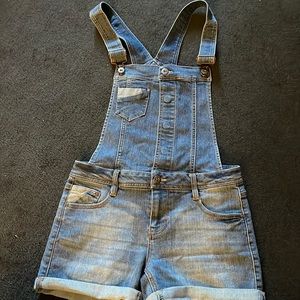 NWOT shorts overalls size S Arizona jean co